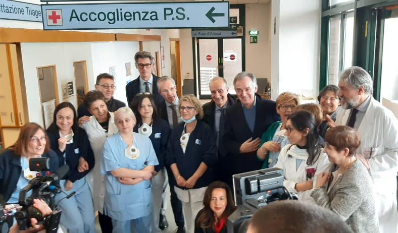 Immagine Rossi a Nottola e in Valdichiana: "Non ridurre ma potenziare gli ospedali toscani"